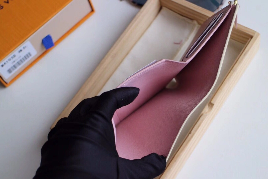 Louis Vuitton LV Card Case Classic 3078 - Image 6