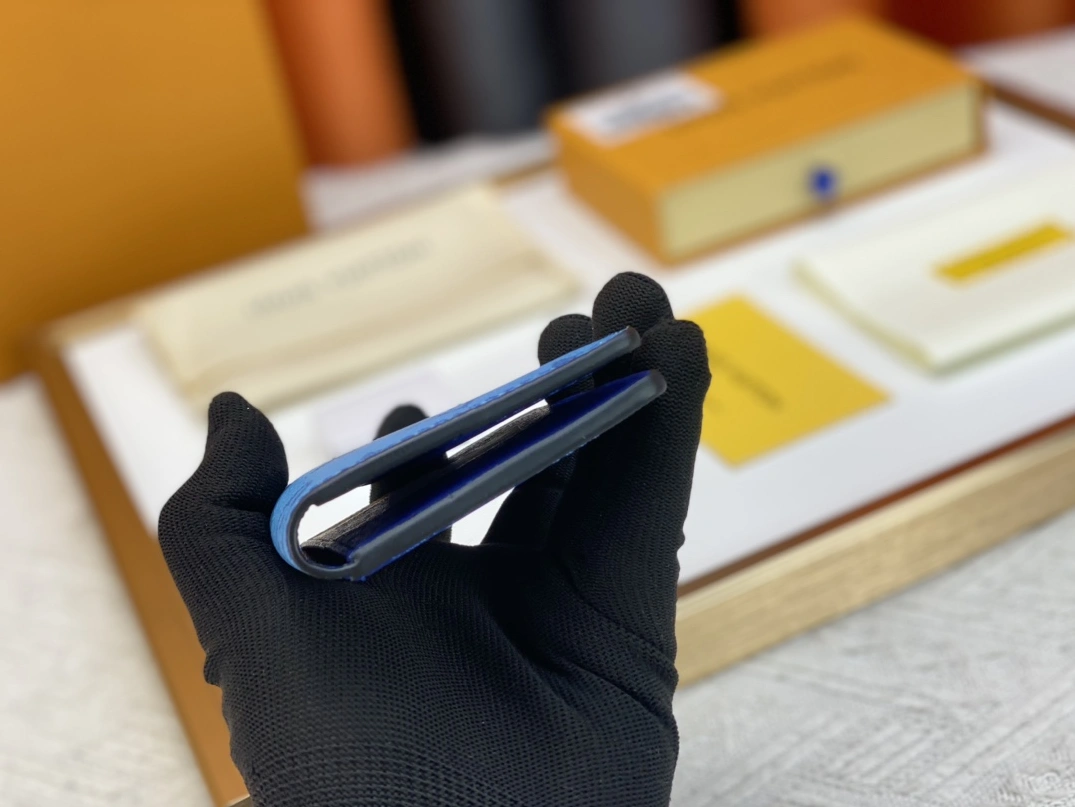 Louis Vuitton LV Card Case For Unisex Fashionable 5772 - Image 5