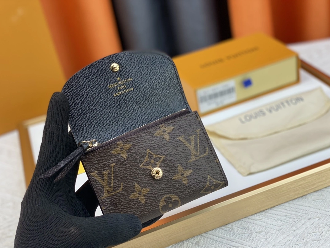 Louis Vuitton LV Card Case Timeless 8972 - Image 3