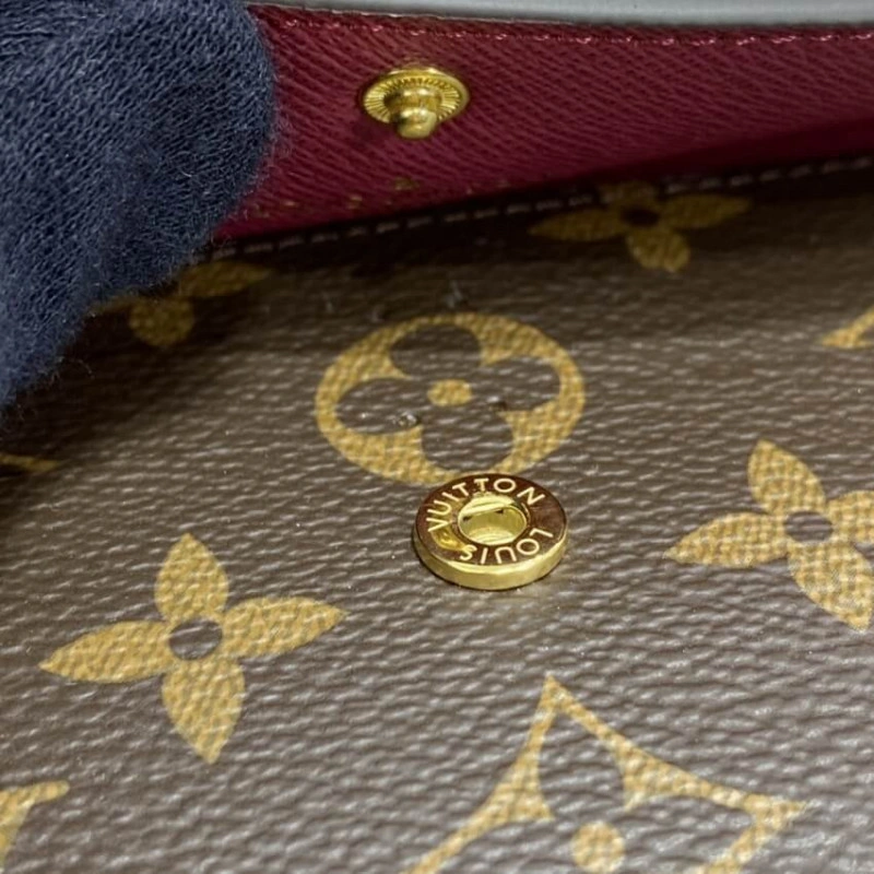 4 credit Louis Vuitton Monogram Canvas Emilie Wallet Fuchsia - Image 7