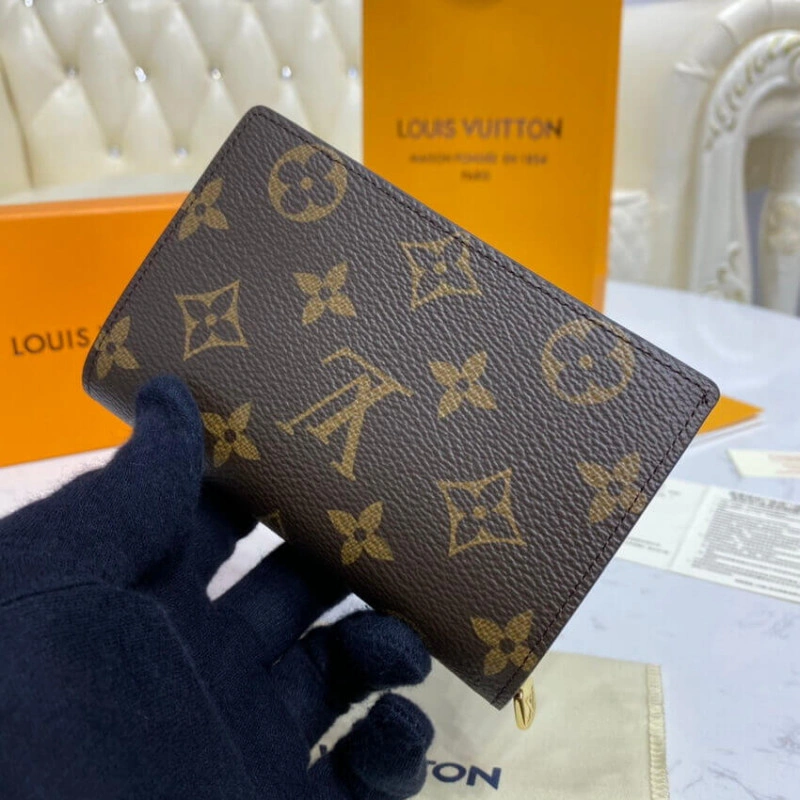 Large zip Louis Vuitton Monogram Canvas Juliette Wallet - Image 3