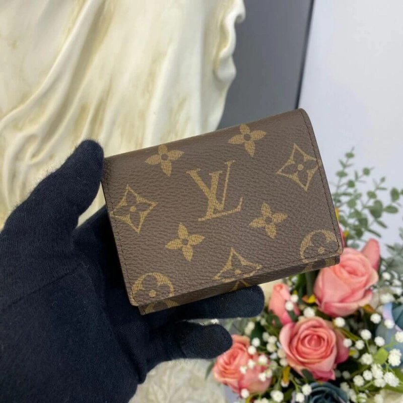 Gusseted Louis Vuitton Monogram Envelope Business Card Holder - Image 3
