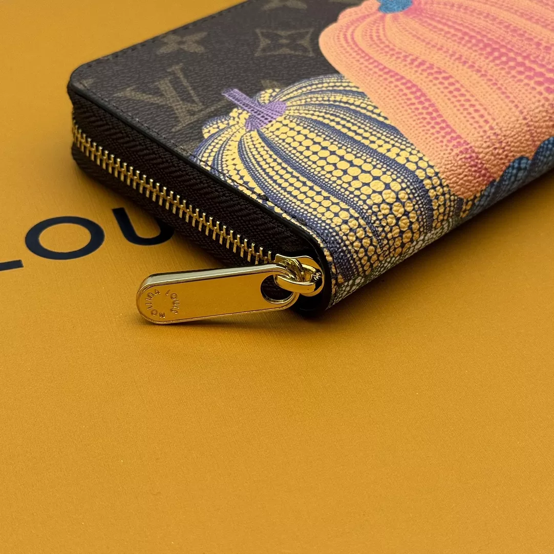 Popular 3441 Louis Vuitton LV Wallets - Image 5