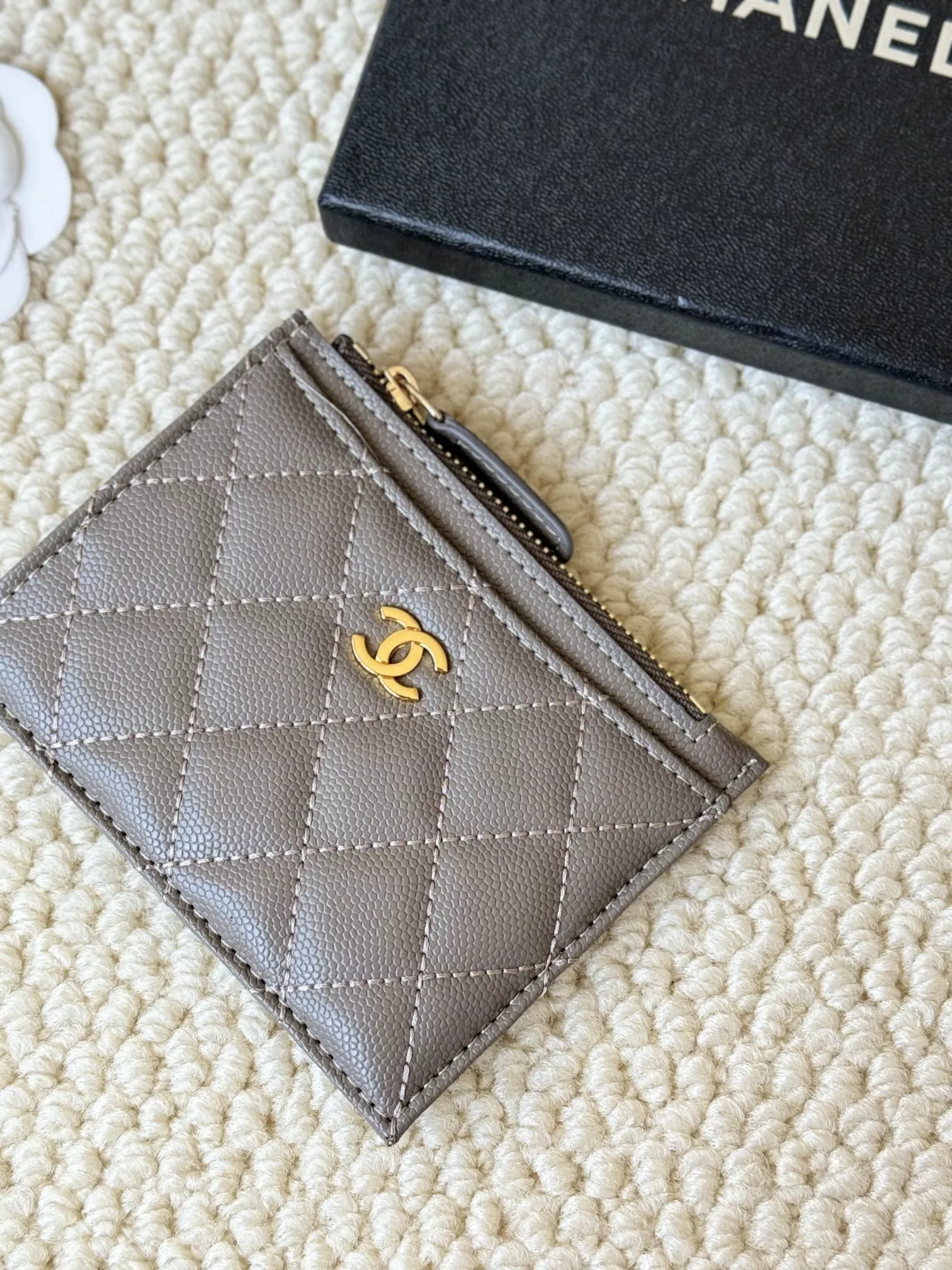 Refined 3561 Chanel Card Case - Image 3