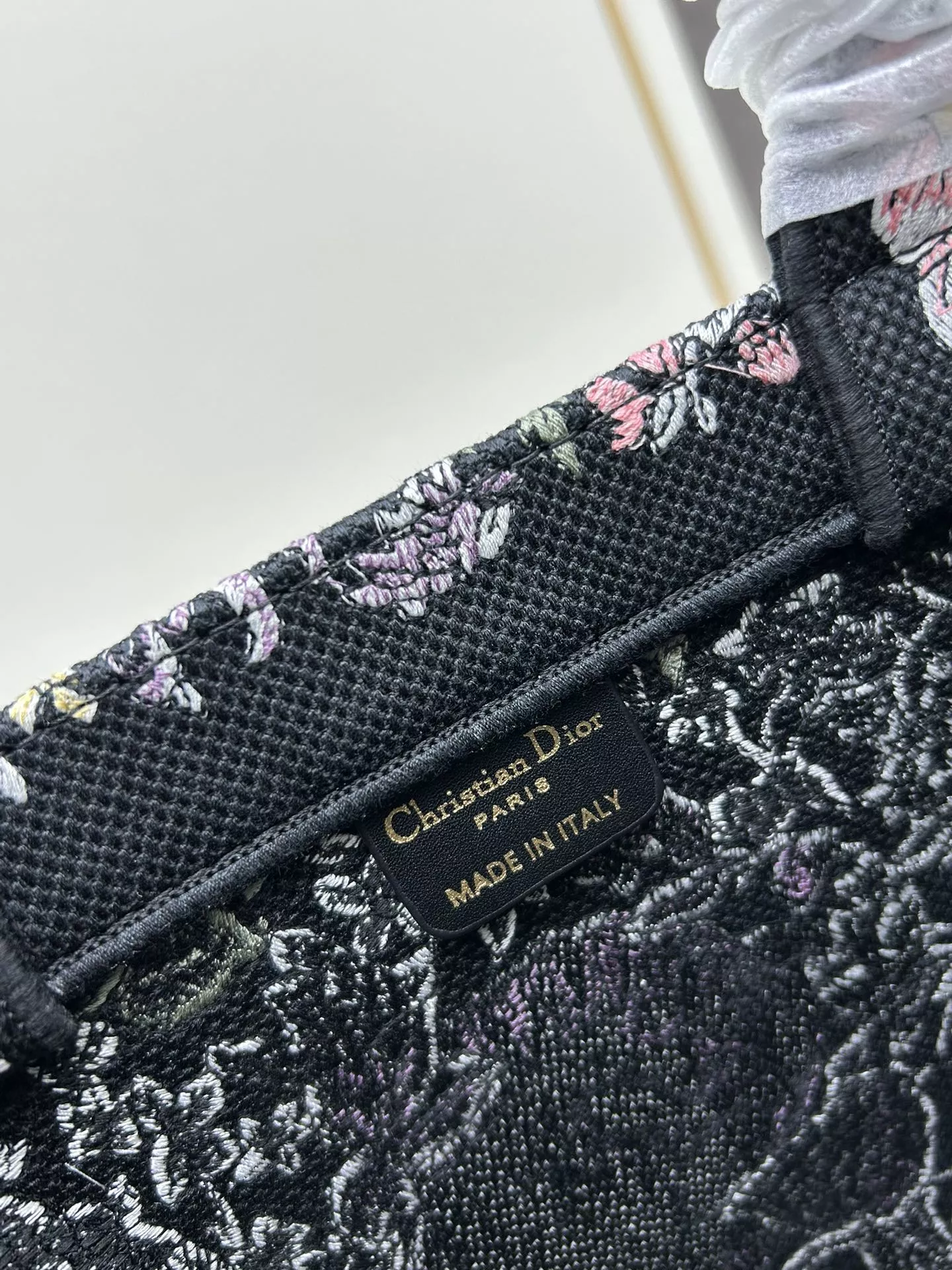 Refined 3578 Christian Dior AAA Quality Tote-Handbags For Women - Image 8