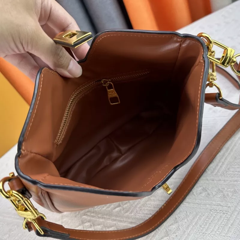 Reliable 5650 Louis Vuitton AAA Quality Messenger Bags For Women - Image 7