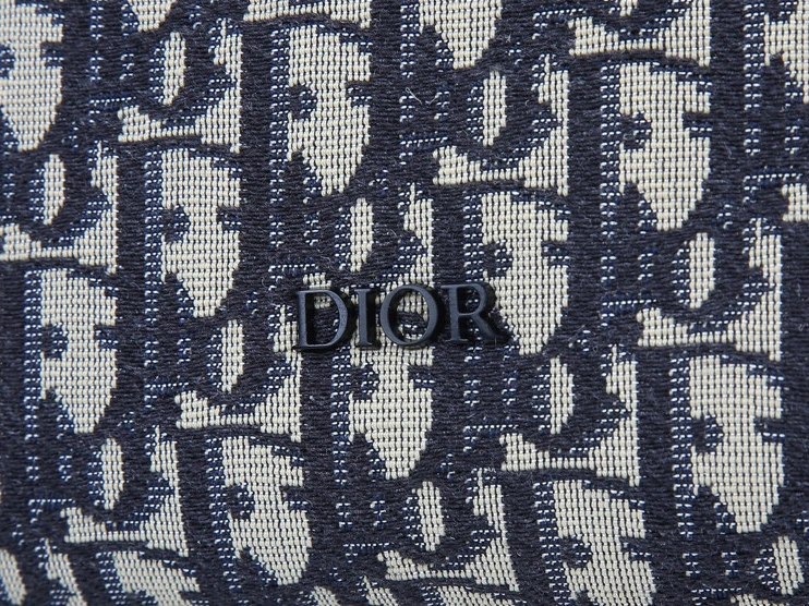 Sleek 6788 Christian Dior AAA Man Backpacks - Image 5