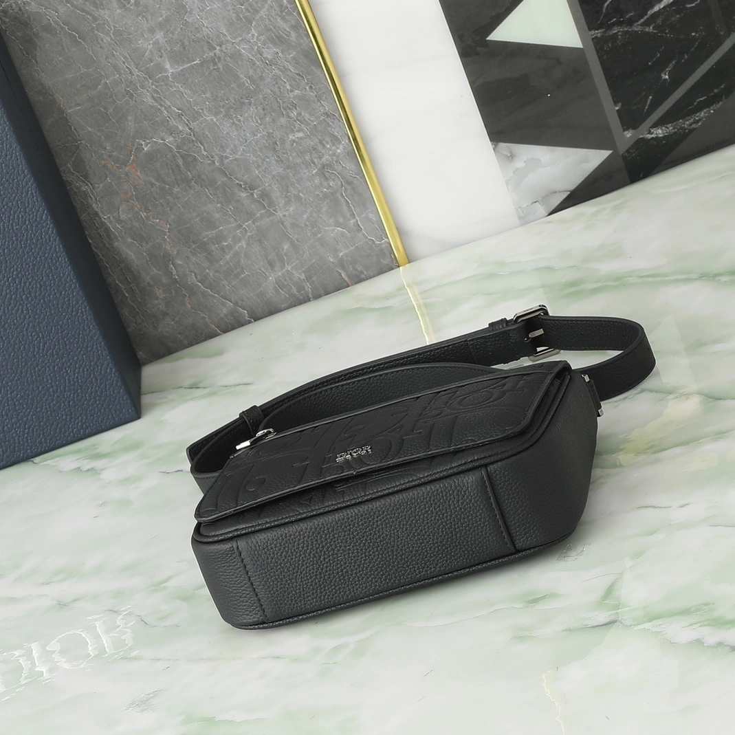 SmartChoice 2943 Christian Dior AAA Man Messenger Bags - Image 4