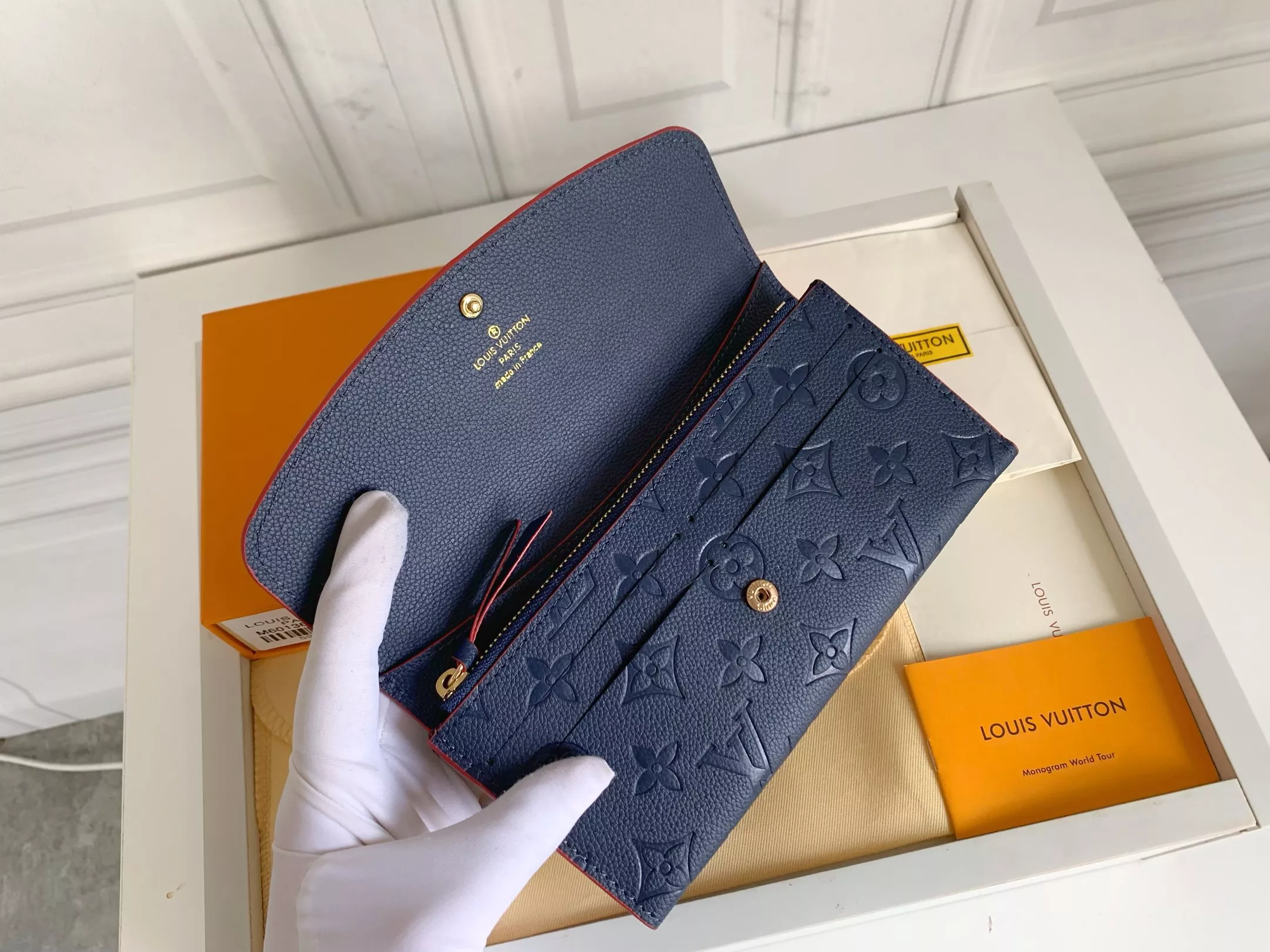 Sophisticated 8266 Louis Vuitton LV Wallets - Image 3