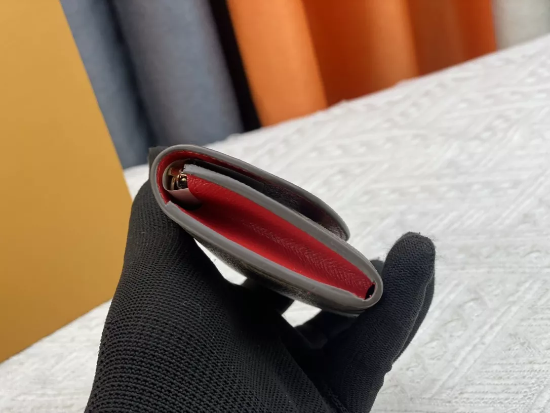 SportInspired 8227 Louis Vuitton LV Card Case - Image 6