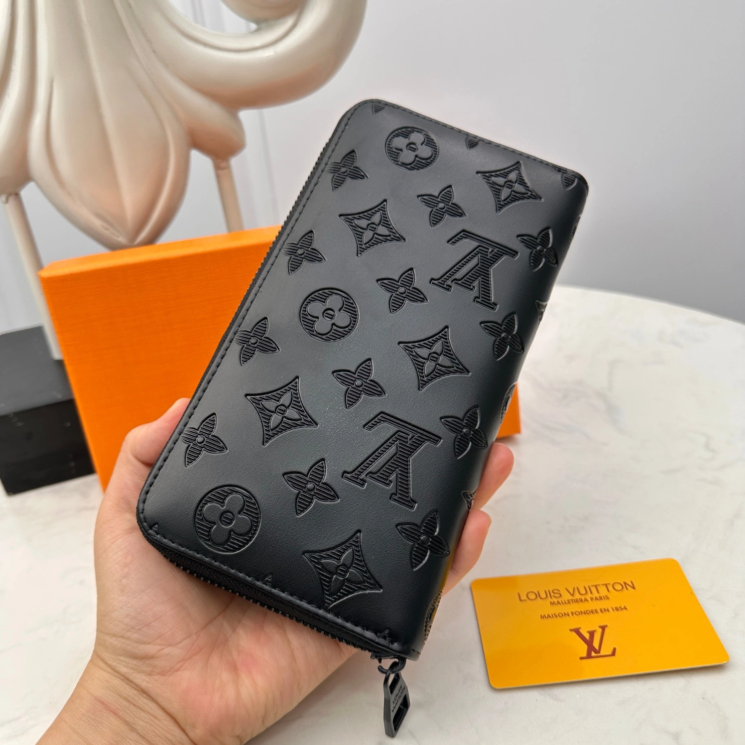StreetReady 6076 Louis Vuitton Wallets For Unisex - Image 3
