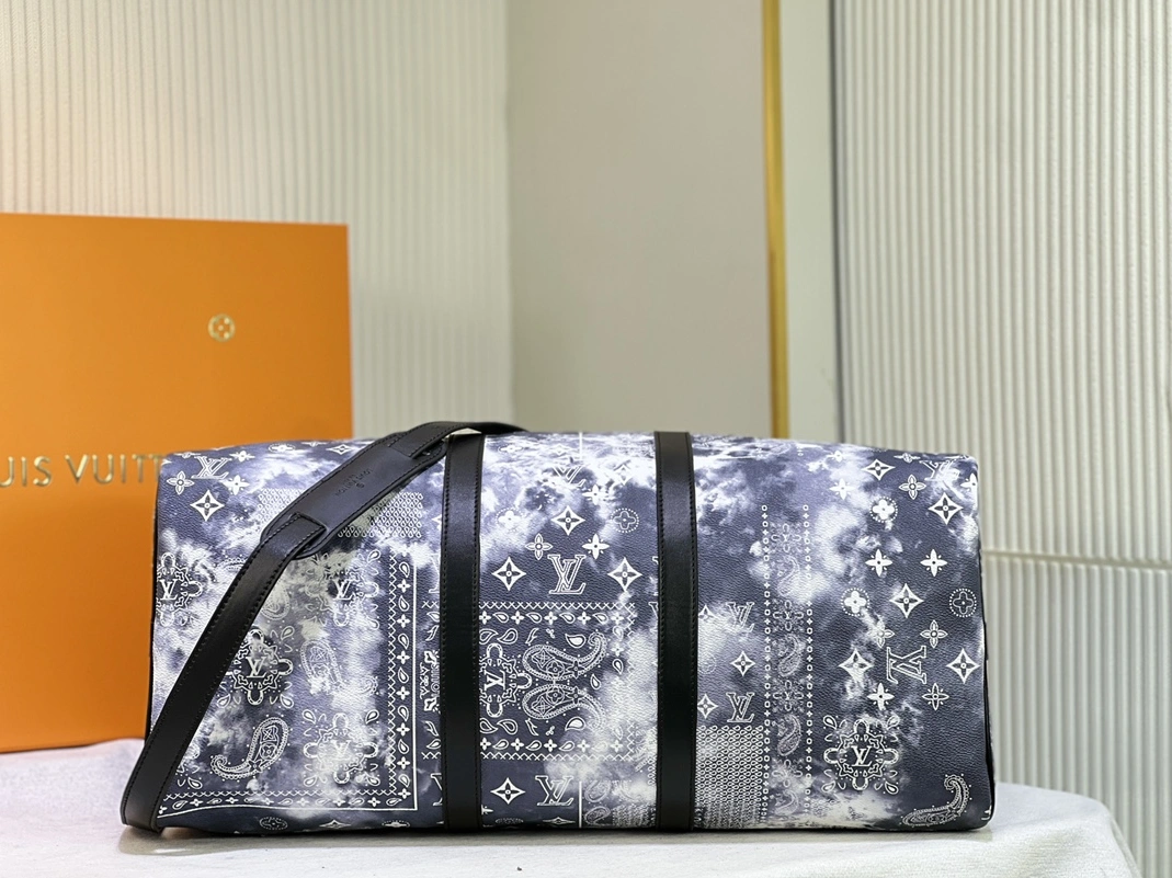 Stylish 8928 Louis Vuitton Travel Bags - Image 6