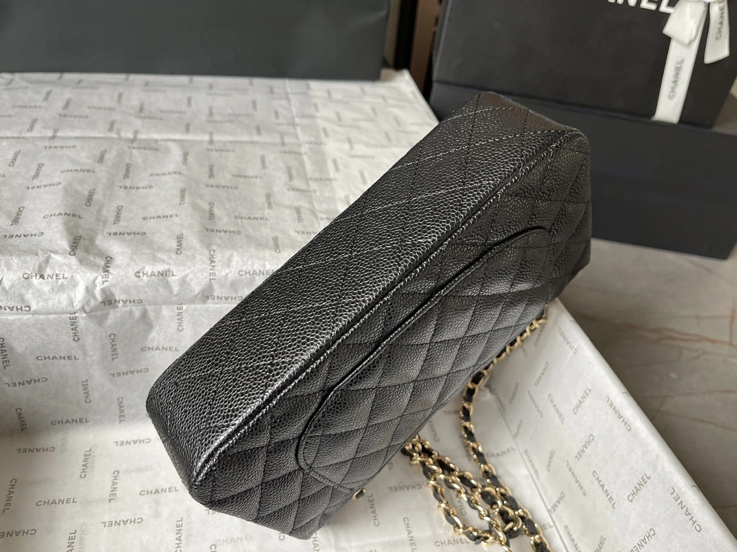 Timeless 3945 Chanel AAA Quality Messenger Bags For Women - Image 7