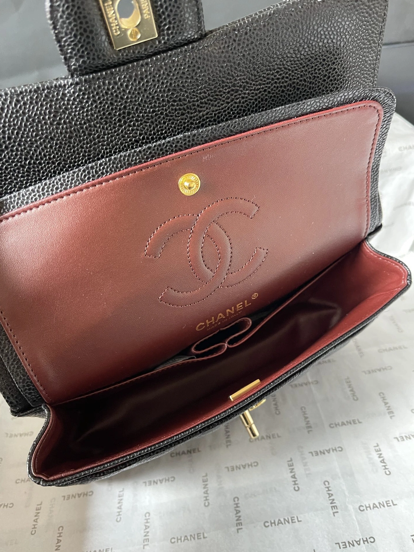 Timeless 3945 Chanel AAA Quality Messenger Bags For Women - Image 8