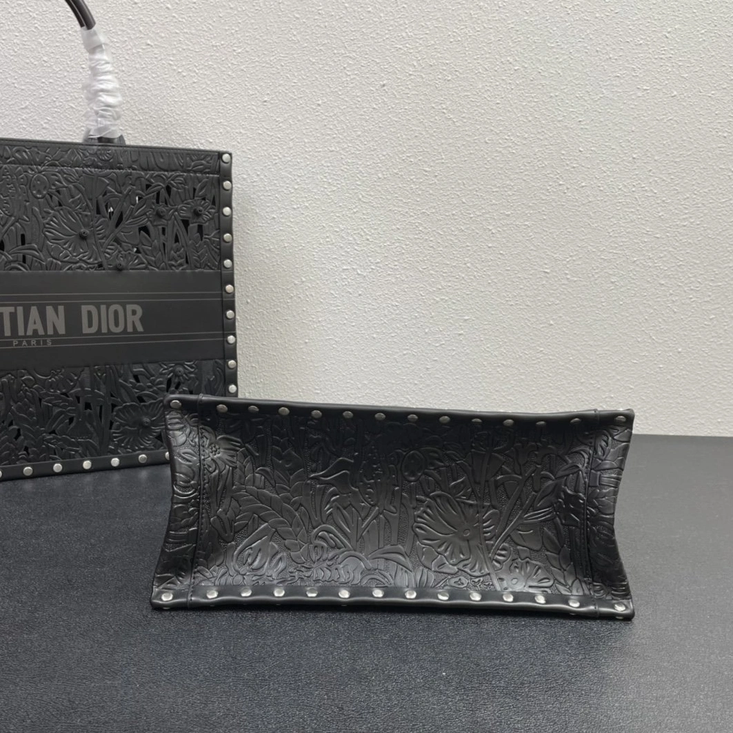 TopPick 2474 Christian Dior AAA Quality Tote-Handbags For Women - Image 6