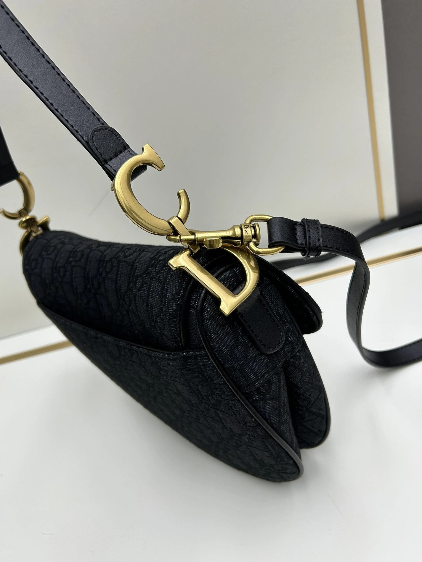 TopPick 2654 Christian Dior AAA Quality Messenger Bags For Women - Image 3