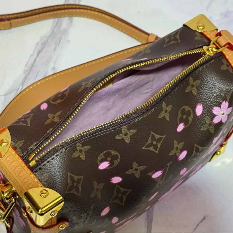 Unique 3291 Louis Vuitton AAA Quality Messenger Bags For Women - Image 7