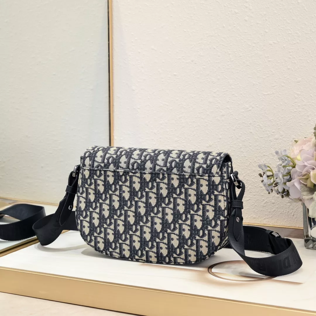 Unique 6926 Christian Dior AAA Man Messenger Bags - Image 3