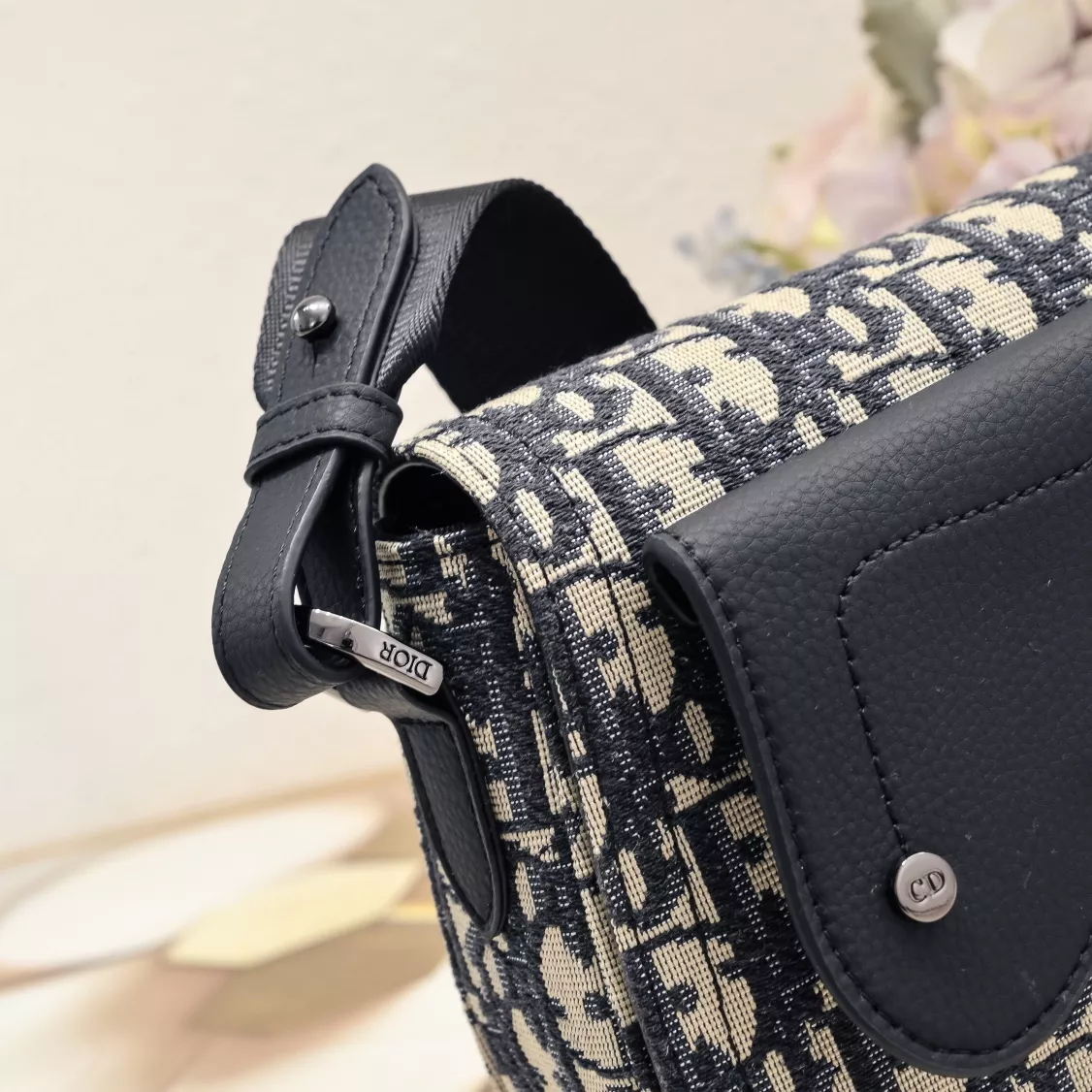 Unique 6926 Christian Dior AAA Man Messenger Bags - Image 5