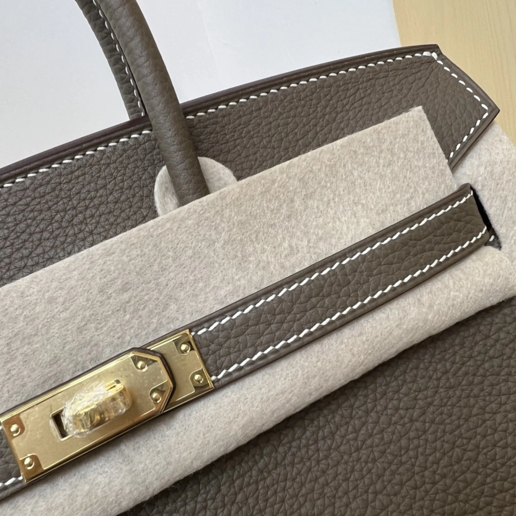 UrbanStyle 2216 Hermes AAA Quality Handbags For Women - Image 3