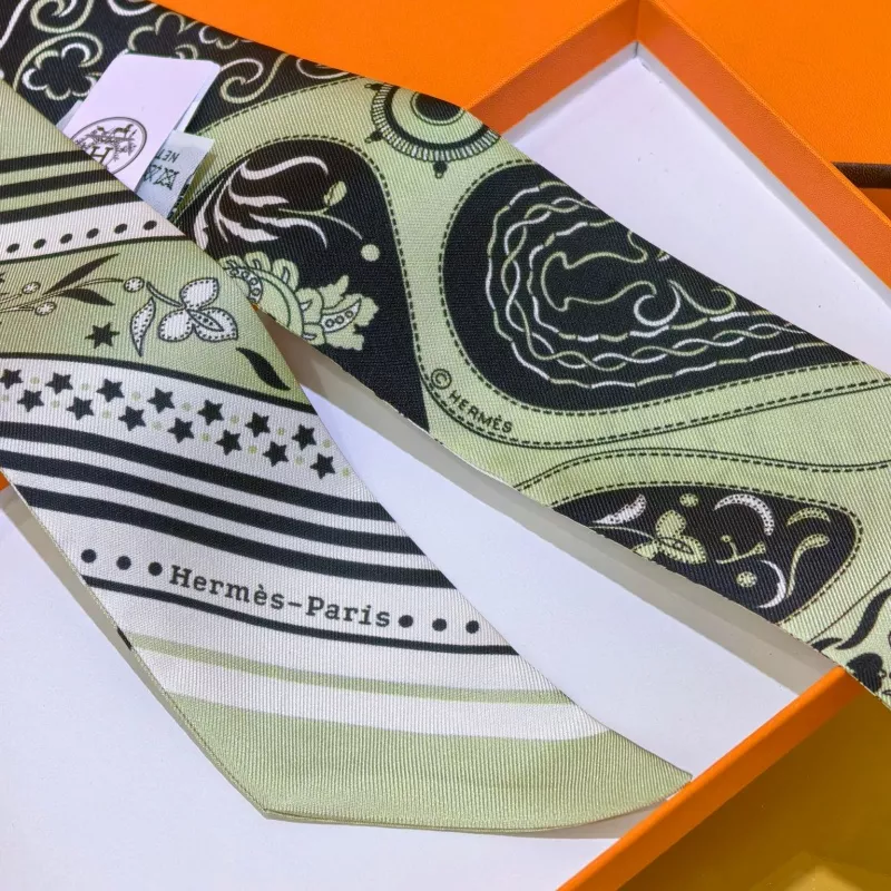 UrbanStyle 5073 Hermes Silk Scarf - Image 4