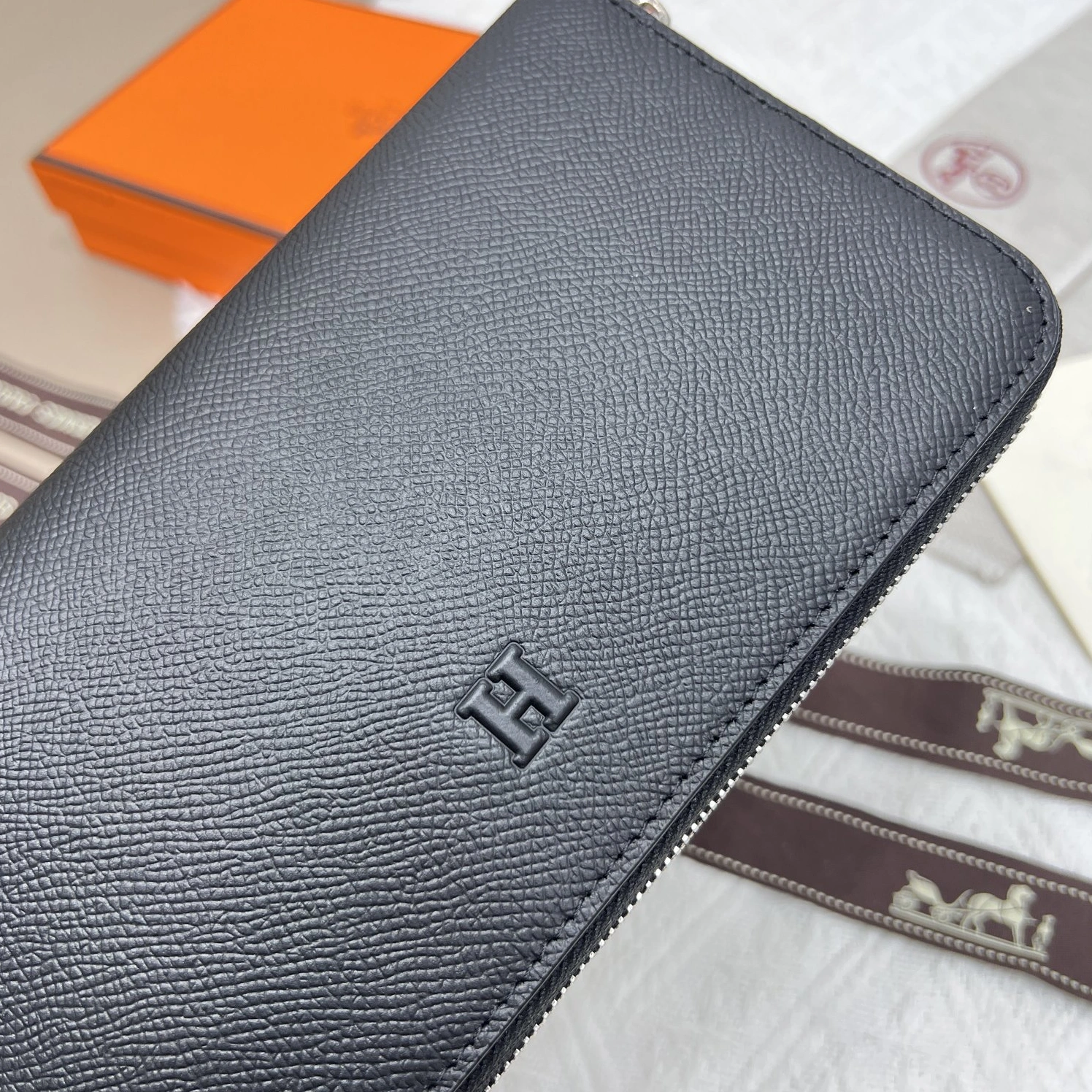 UrbanStyle 837 Hermes AAA Quality Wallets - Image 4