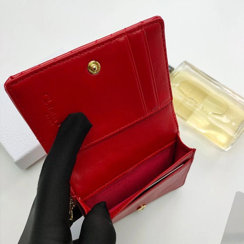 Lady Dior Flap Card Holder Patent Cannage Calfskin Red - Image 4