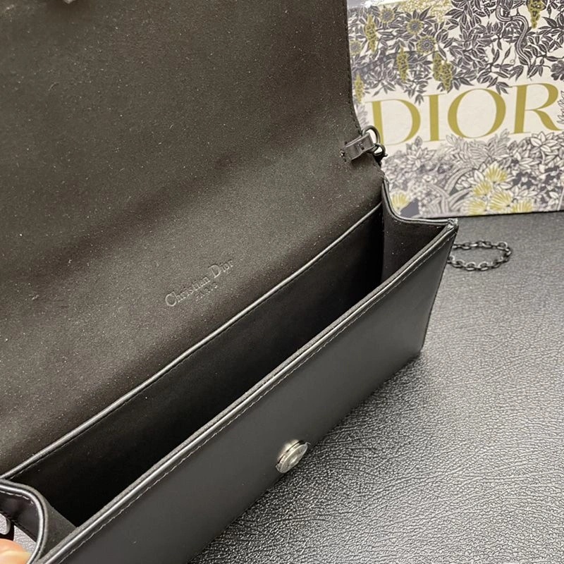 Lady Dior Pouch Ultramatte Cannage Lambskin with Diamond Motif Black - Image 5