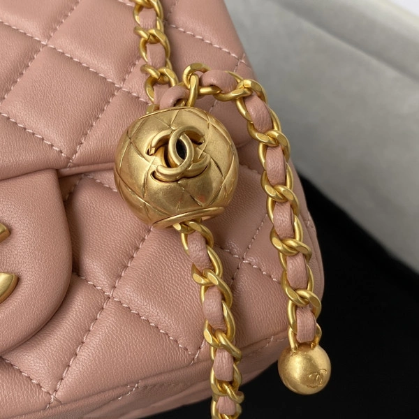 ModernLook CHANEL FLAP BAG 17CM 288 - Image 5